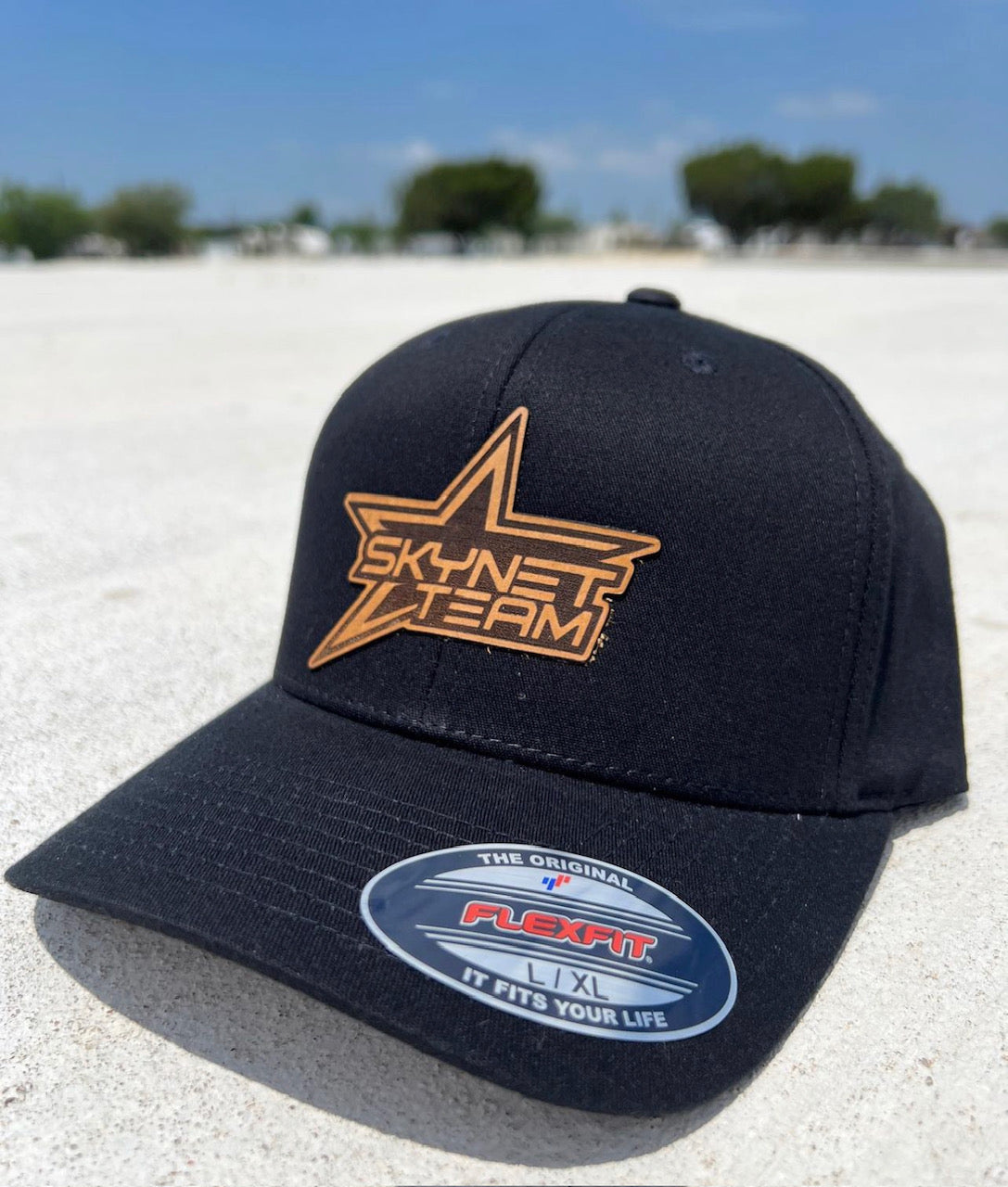 Black Curved Bill Flex Fit Tan Logo